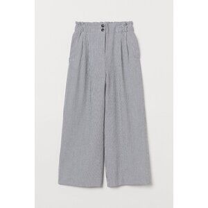 2/$20🛍H&M Hight Waist Wide-Leg Ankle Pants Navy Stripe